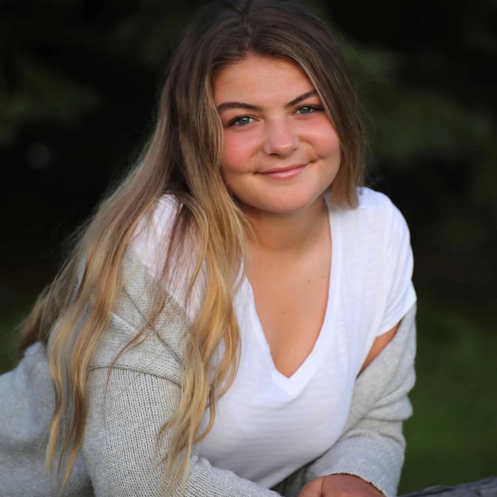 Meet your Posher, Lilia